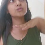 Nisha Ravikrishnan Instagram - Your skin is the best outfit you can wear . Take good care of it 🌼 #nimmanisharkn 🖤🤍