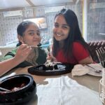 Nisha Ravikrishnan Instagram - Nights like this with @nisha_milanaa @usharavikrishnan and Amma 🌸♥️ 📍-@clouddining #meghanasunil #feature #foryou #explorepage #sisters #dinnerdate #hadfun #trending #nishamilana #instagram #insatgood #instamood #lifestyle #love