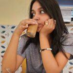 Nisha Ravikrishnan Instagram - ಎಲ್ಲರು ಚಹಾ....ಕಾಫಿ ಕುಡುದ್ರಾ ☕️?? #nimmanisharkn 🤍🖤