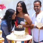 Nisha Ravikrishnan Instagram - There's no word to describe what you both mean to me. There's nothing that I can repay for what you've done to me. There's no-one that could replace you both . There's no-way to regret being your child, There's no imagination what I would be without you. For all the times that I forgot to thank-you, for all the special litte things you do, for all the words that sometimes go unspoken, I need to say,'' I love you, both, I do." Happy anniversary to the best parents anyone could ask for .....💕 @usharavikrishnan #nimmanisharkn 🖤🤍