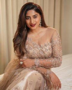 Nishvika Naidu Instagram - ✨Shining brighter than diamond ✨
Thank you so much to my team for putting together this look for my debut Filmfare red carpet ❤️
.
.
.
.
.
Styled by - @divya.samal 
Outfit - @label_divya_samal 
Jewellery - @chaya_jewellery 
Make up - @makeupbyabhilasha 
Hair - @harshasingh512 
Photographed - @theanandajith