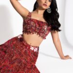 Nishvika Naidu Instagram – Desi gurl !

Styling : Varshini Janakiram @Stilerush_by_varshinijanakiram 
Photography : Abilash Ramadass @itsabilash7 
MUAH : Vanessa Nixon George @vanessa_nixon_george 
Wearing @meghakapoorlabel
Accessories : @kstudio.kiara
Photography Assistants: Upendra uppi @upe3531 & Nirmal