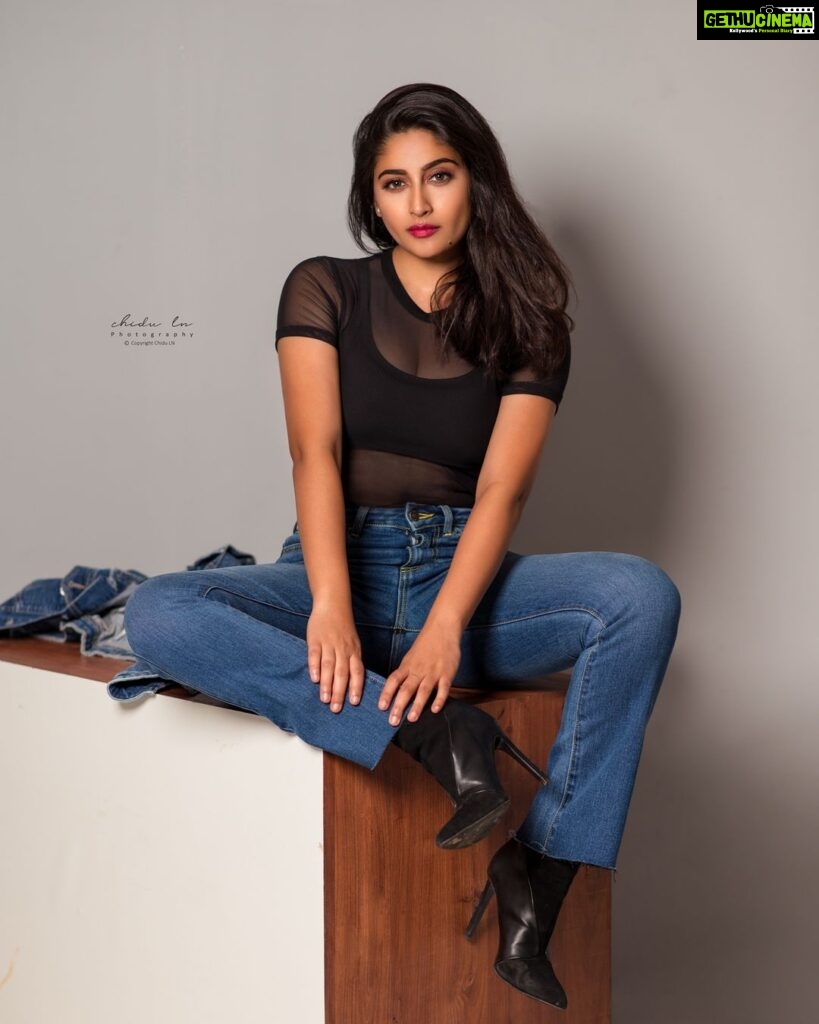 Nishvika Naidu Instagram - Don't you think I should do a jeans comercial? @levis_in hmu ;)