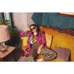 Nishvika Naidu Instagram - Getting the #ranveersingh vibe Photographer: Abilash Ramadass @itsabilash7 Stylist: Pious John @adampallil Makeup & Hair: Monalisa Wu @monalisawu Photography assistant: Upendra Hunnur @upe3531 Post production: Upendra Hunnur @upe3531 Location courtesy: Sarjapur socials @socialoffline #abilashramadassphotography x #nishvika x #adampallil x #monalisawu