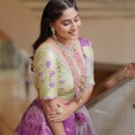Nishvika Naidu Instagram - For @thejewelleryshow Outfit - @knari.in @vee.dabee Jewellery - @gajraj_jewellers & @sri_ganesh_sadashivnagar Captured by @arunkummar_portraits