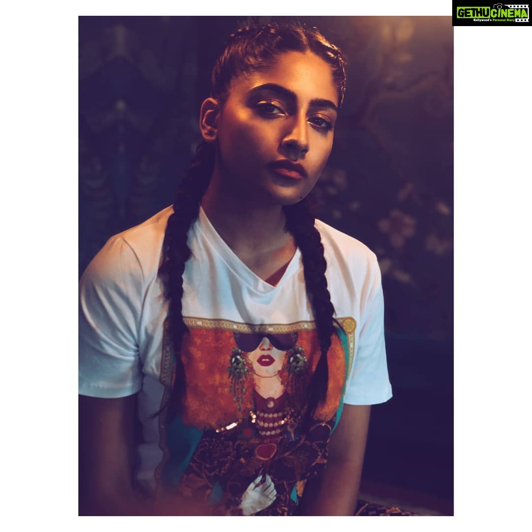 Nishvika Naidu Instagram - Sprit! ——————————————————————— @nishvika_ x @adampallil x @itsabilash7 x @monalisawu x @retoucher.krasulina x @socialoffline @zara ——————————————————————— #adampallil #nishvikanaidu Sarjapur Social