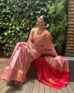 Nishvika Naidu Instagram - We are all smiles for saree ❤️