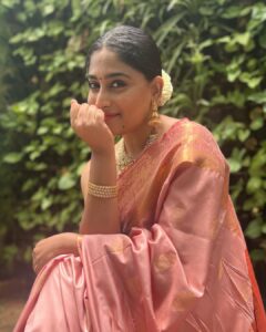 Nishvika Naidu Instagram - We are all smiles for saree ❤️
