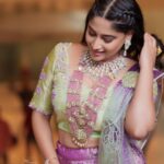 Nishvika Naidu Instagram - For @thejewelleryshow Outfit - @knari.in @vee.dabee Jewellery - @gajraj_jewellers & @sri_ganesh_sadashivnagar Captured by @arunkummar_portraits