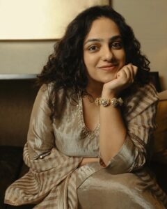 Nithya Menen Instagram - Wearing an amazing @shorsheclothing 
Jewellery @jaipurgems
Styled by @kavyasriraam ❤️
Assisted by @by_sarana
Captured by @palakrungta_