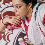 Nithya Menen Instagram – Charulata (Bengali: চারুলতা,)
Indian drama film written and directed by Satyajit Ray. Based upon the novel Nastanirh by Rabindranath Tagore,

Reimagine is an attempt to take a fresh look at the character and spinning a new story out of it.
But all are re-interpretations with an intriguing approach while retaining the visual essence of the original works.

Creative direction and styling, make-up done by @rishabhad
Clothes @parama_g
Photography @sauvicksengupta