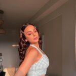 Nitibha Kaul Instagram - Filter: Golden Hour 🌅 Outfit @estellee_couture MUA @minniesethi95 Hair @hairbybrijesh