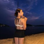 Nitibha Kaul Instagram - Malibu Sunset but in Europe🍹 #iykyk Wearing @arokaofficial #SunsetLover #SunsetPhotography #EuropeanSummer #Crotia #NKTravels #NKsHotGirlSummer Croatia