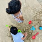 Nivedhithaa Sathish Instagram – Beach babies! 🤍
