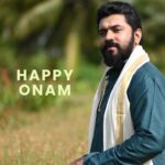 Nivin Pauly Instagram - എല്ലാവർക്കും എന്റെ ഹൃദയം നിറഞ്ഞ തിരുവോണാശംസകൾ 🌼❤️