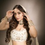 Niyati Fatnani Instagram - 🤍💫 HMU: @makeoverbysejalthakkar @celebsmakeupbysejal Clicked by: @deepak_das_photography Styling: @purvabansal5 Outfit: @rajkumari_by_richahaware Jewellery: @sejalcreation23 Studio: @backstage_mumbai i Managed by: @trending_influencers . . . . #hello #its #fridaynight #already #niyatifatnani