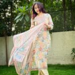 Niyati Fatnani Instagram - Surrender ☘️ Wearing: @nehamtaonline Stylist: @styling.your.soul . . . . #trusttheprocess #goodvibes #dreambig #niyatifatnani