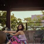 Palak Lalwani Instagram - "Tell me where the wind is blowing 'cause that's where the music's going..." @kanmaniphotography 🌟