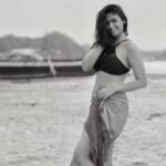 Palak Lalwani Instagram - Honouring the feminine. Today and everyday 🌟 . Thank you for the captures @sinasiav 📸