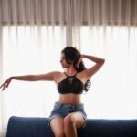 Palak Lalwani Instagram - @diana_dancemagic Dancers lounging on couches 🦋 . Shot by @sarujeenth 📷