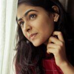 Palak Lalwani Instagram - 🍁🍂 . @kanmaniphotography 📸