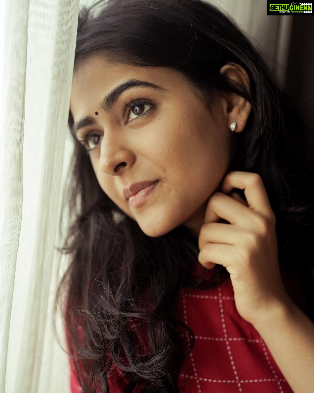 Palak Lalwani Instagram - 🍁🍂 . @kanmaniphotography 📸