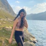 Palak Lalwani Instagram - I'ma vibe out today 🐣
