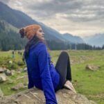 Palak Lalwani Instagram - First trek ever! @indiahikes made it so special Kashmir