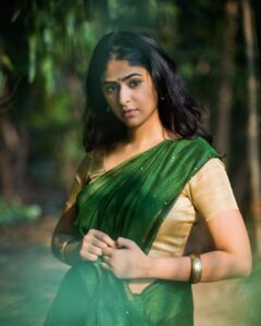 Palak Lalwani Instagram - அனைவருக்கும் இனிய தமிழ் புத்தாண்டு நல்வாழ்த்துக்கள்
♥️🌾 
#puthanduvazthukal 
.
.
.
@lettersbyanandganand 📸