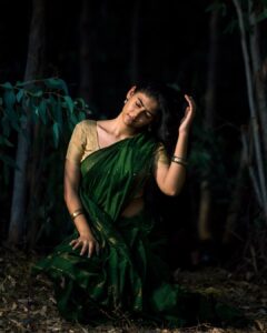Palak Lalwani Instagram - Night skin
#blissful ✨
.
.
@lettersbyanandganand 📸