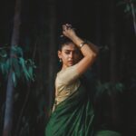 Palak Lalwani Instagram - விண்மீன் வாங்கி அதில் செதுக்கிய பதுமையோ ! . . @lettersbyanandganand 📸