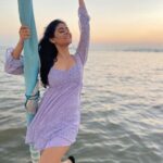 Palak Lalwani Instagram - We will 'sail' through!💙🐚 . Sending love and courage your way✨