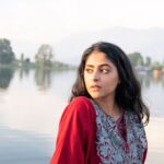 Palak Lalwani Instagram - lullaby of the sea ✨💙 . 📸 @outdoorshotz