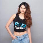 Palak Tiwari Instagram - So incredibly excited for my upcoming campaign with @petaindia which will be out this #WorldAnimalDay🧜‍♀️ hoping to make a splash with this one 🌊 Thank you to the incredible team behind the upcoming campaign 💙 Photos: @tejasnerurkarr Hair and Makeup Artist: @meghnabutanihairandmakeup Stylist: @manekaharisinghani Artist PR: @think_talkies Artist Management: @fueltalents PETA India Team: @sachinsbangera ; @hiraj_laljani ; juhi.yuhin