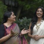 Paoli Dam Instagram - ২২শে সেপ্টেম্বর.. তারিখটা ভুলবেন না, পালান আসছে ,সঙ্গে আমরাও । . . . . #palan #palanpromotion #songlaunch #ReleasingOn22ndSeptember #staytuned #bengalimovie #mrinalsen #newwork #workupdate #newanouncement #instafit #instagramers #instagram #instgood #potd #paolidam #paolidamofficial