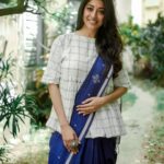 Paoli Dam Instagram - Styled by @poulami.rgupta Assisted by @pragyaraychowdhury Saree @vilasabengal Jewellery @doribymeghnamaniar Makeup by @makeupartist_sourav Hair by @shyamali.das.7583 Photographed by @avipal_official . . . . . #portrait #blue #blueandwhite #photographs #photoshoot #sareelove #quirkyfashion #instalook #instagood #instadaily #instafit #instapost #potd #instasnaps #instamood #paolidam #paolidamofficial