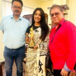 Paoli Dam Instagram - Absolutely thrilled to receive the prestigious BFTA award for Best Actor (Female) in a Negative Role for Byomkesh Hatyamancha. This wouldn't be possible without the support of my producers @svfsocial @camelliafilmsnow , director @arindamsil da and ofcourse my incredible team. Wish i could be there to receive it in person but unfortunately was down with the stupid viral. Nevertheless, extremely honoured to finally hold it today. Thank you all. . . . . . #bfta #bftaawards2023 #femaleactorin #negativerole #byomkeshhatyamancha #thankyouall #teamwork #awardwinning #gratefull #extreamhonoured #thankstomyteam #thanksforyoursupport #keepsupportingme #keeplovingme #instaawardstory #instagram #instagood #instalove #instafit #paolidam #paolidamofficial