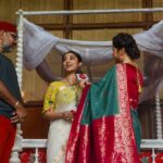 Paoli Dam Instagram - আড্ডা আনন্দ হৈহুল্লোড়ে কাটলো @zee24ghanta -এর মহাপুজোর খোঁজ। সকলকে জানাই শুভ শারদীয়া। . . . . #pujoadda #pandalhopping #mahapujo #durgapuja #happiness #subhosarodiya #instagram #instapost #potd #paolidam #paolidamofficial