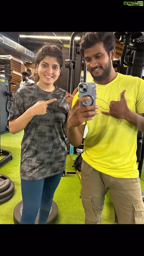 Papri Ghosh Instagram - 🔥Geezsquad . . . #fitness #coach #best #celebrity #tamil #actor #trendingreels #trendingsongs #geezsquad #geezesquad #geezculinary #geezaugmentz #paprighoshofficial Saligramam