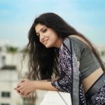 Papri Ghosh Instagram - Don’t just live- live every moment 😃 Saree @myvastras Photography @cristooclicks #beautiful #life #comfortable #soft #saree #actress #homely #photo #photoshoot