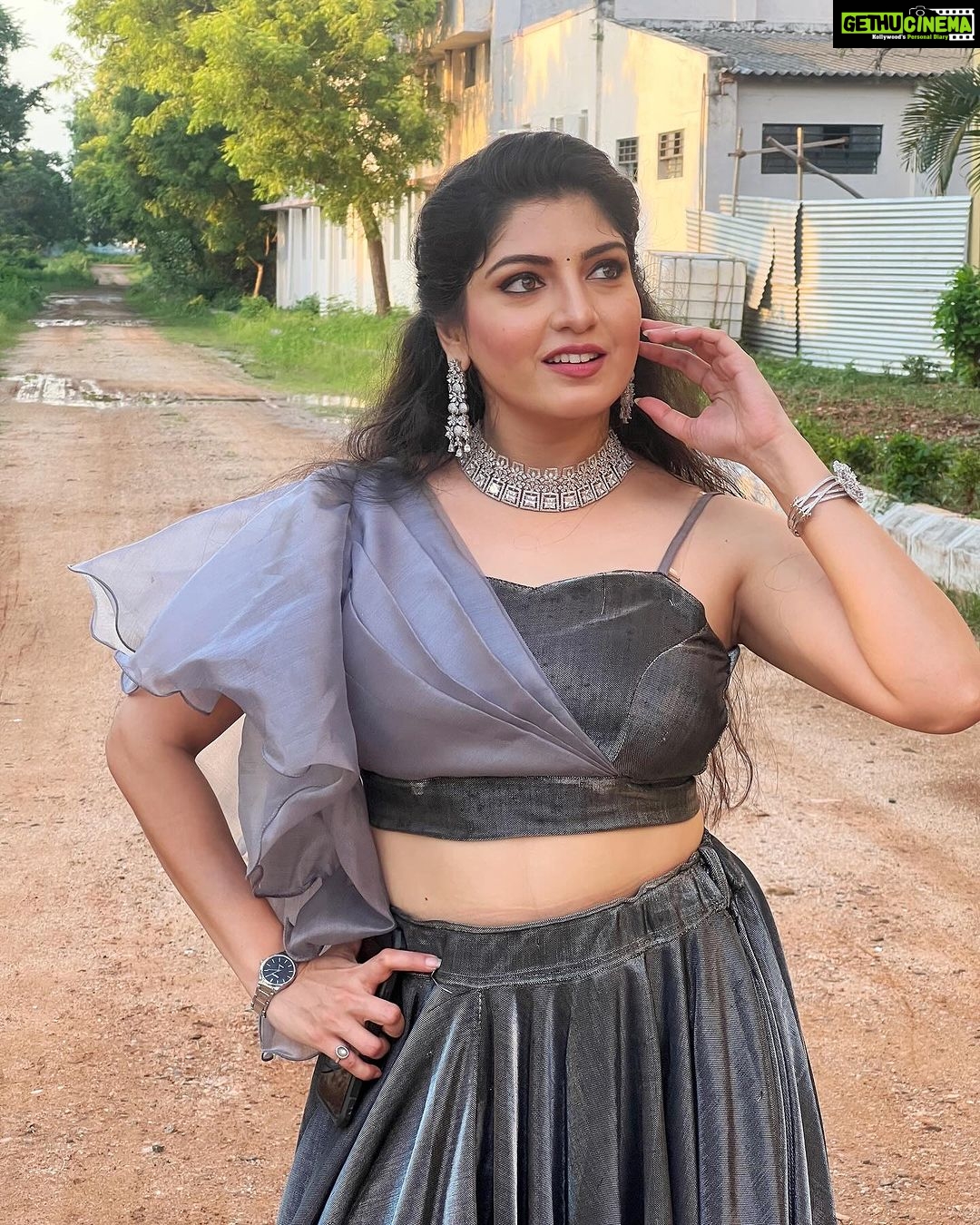 Papri Ghosh Instagram - I dress up to impress myself in the mirror Costume and jewelry @zyr_designingstudio #actress #dress #jewelry #nature #sky Tiruvannamalai