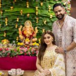 Parag Tyagi Instagram - Posted @withregram • @shefalijariwala Ganpati Bappa Morya! May the blessings of Lord Ganesha fill your life with joy and prosperity. 🌟🙏 @paragtyagi #ganpatibappa #blessed #positivity #happiness #joy #abundance ❤️❤️❤️❤️❤️❤️❤️❤️❤️❤️❤️ . . . Decoration @floralartbysrishti Styled by @stylebytanii Outfit @label_shivanisabharwal Jewellery @rimayu07 @makeup.yasmin @farukh.shaikh