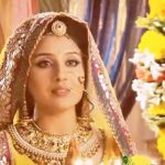 Paridhi Sharma Instagram - जय श्री कृष्ण❤️🙏 #happyjanmashtmi #jodha #prayers #fanpage