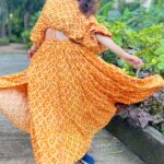 Paridhi Sharma Instagram - Heeriye.. #twirl #orangemood #moves #fun #easygoing