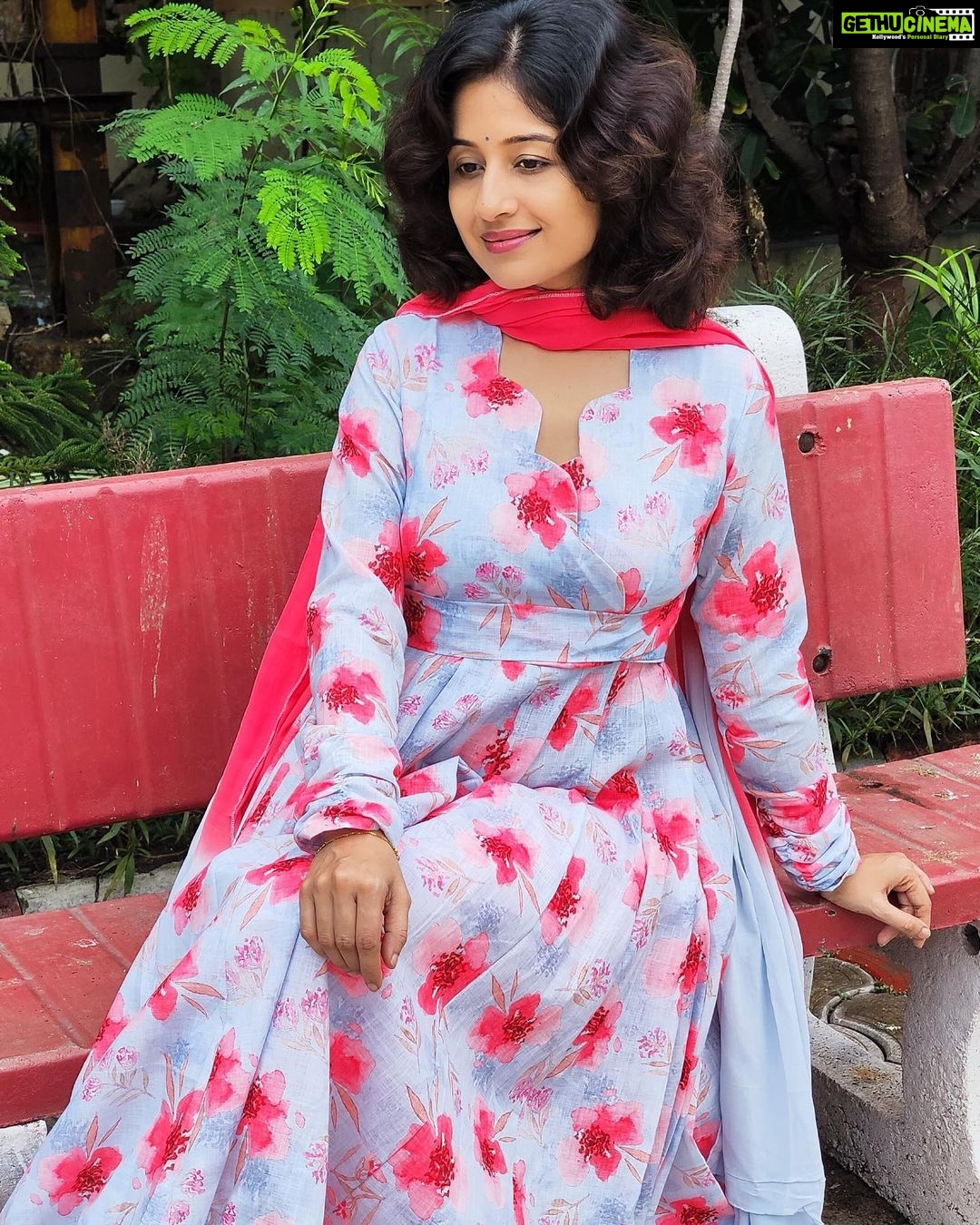 Paridhi Sharma Instagram - In order to write about life first you must live it.. #life #live #learn #grow #shine #colours