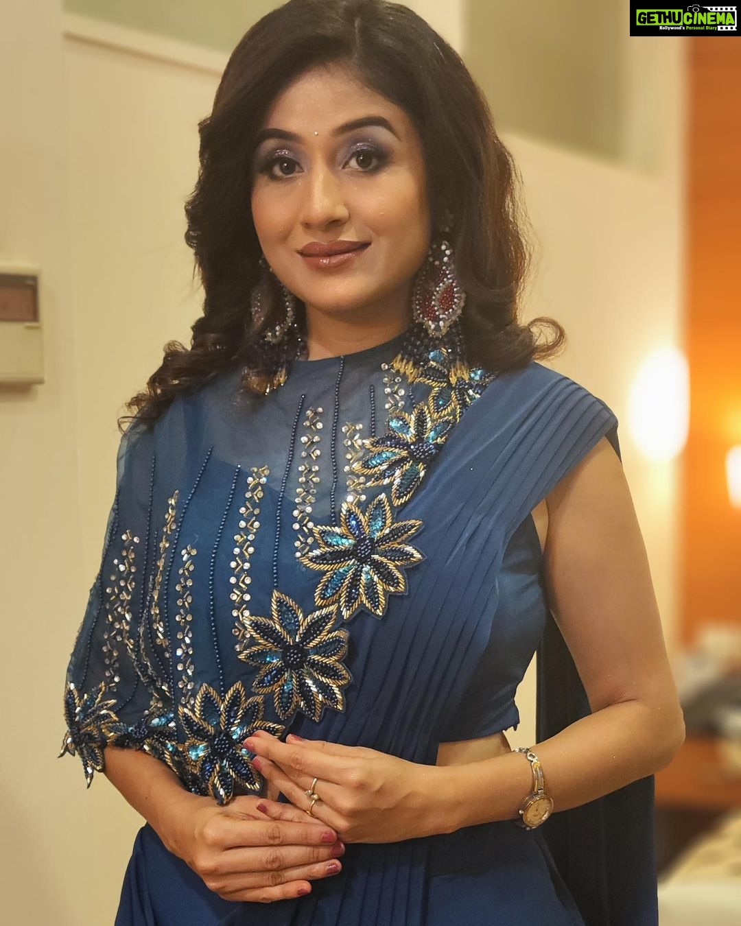 Paridhi Sharma Instagram - To love oneself is the beginning of a lifelong romance. #dress #lehanga #indianlook #ethnicwear Styled by - @stylebyriyajn Outfit- @chaashni.couture