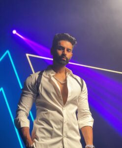Parmish Verma Instagram - Gabru Galbaat Billo Jiween Lamborghini. 
12th September ⏰