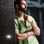 Parmish Verma Instagram - Climb the mountain so you can see the world, not so the world can see you.