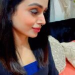 Parul Chauhan Instagram - One of my favourite song ❤️❤️❤️❤️❤️❤️❤️🤗🤗🤗🤗🤗🤗