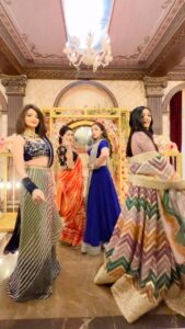 Parull Chaudhry Instagram - Which bhagyalakshmi universe is this! 😂 Lehrake on leheriya 🌸 #reels #explore #bhagyalakshmi #dance